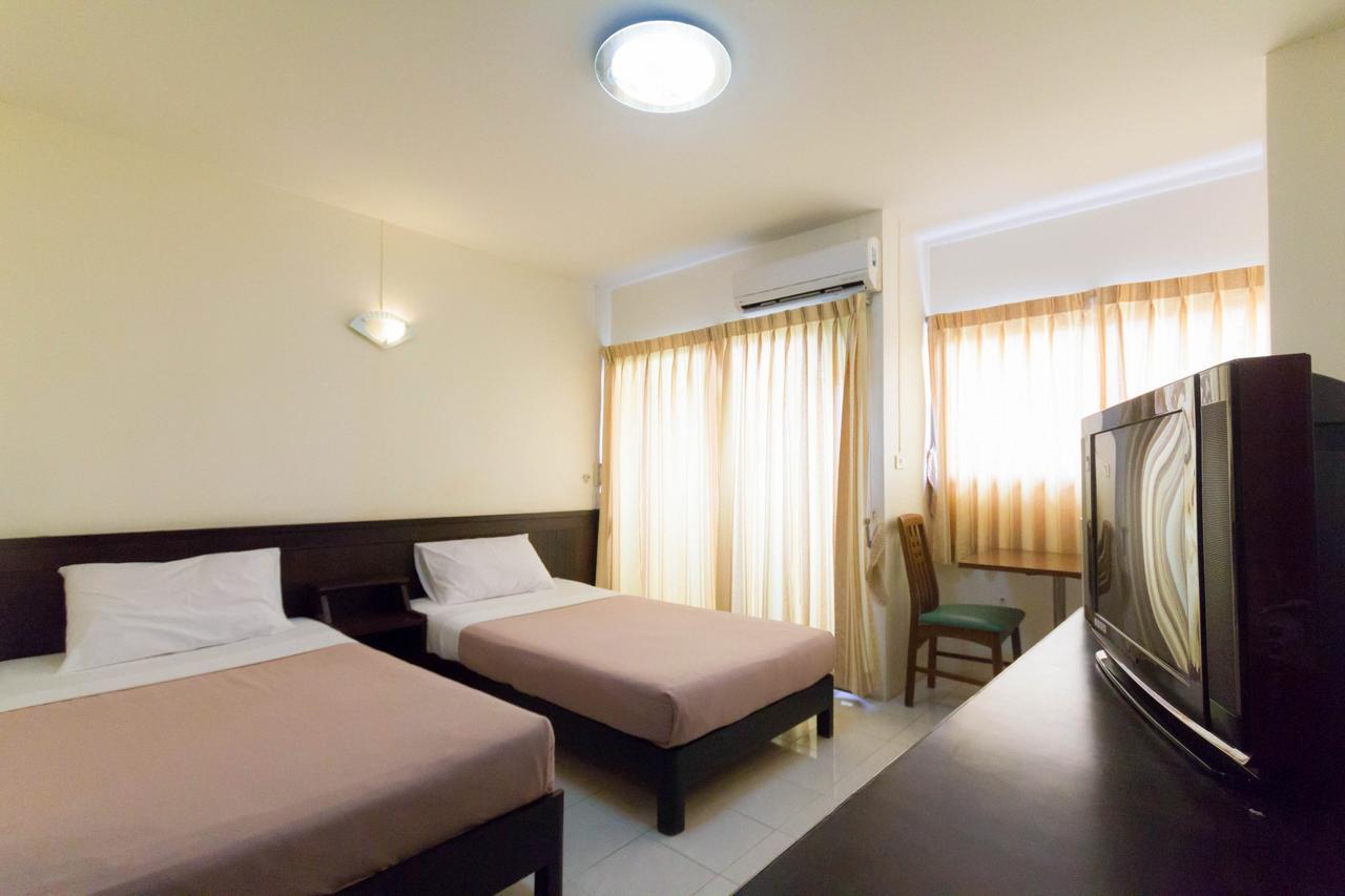 Mont Talay Hotel Prachuap Khiri Khan Exterior photo