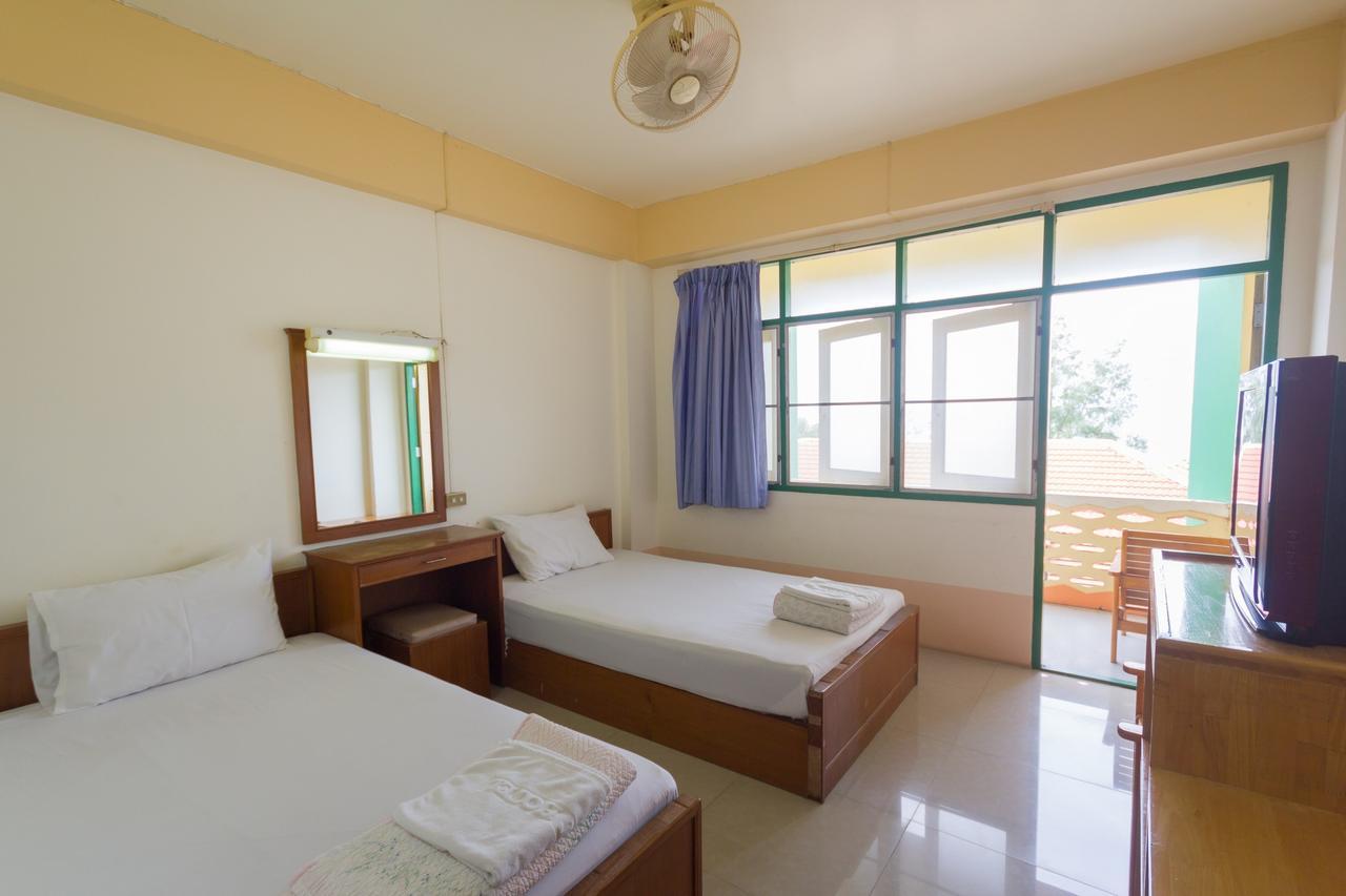 Mont Talay Hotel Prachuap Khiri Khan Exterior photo