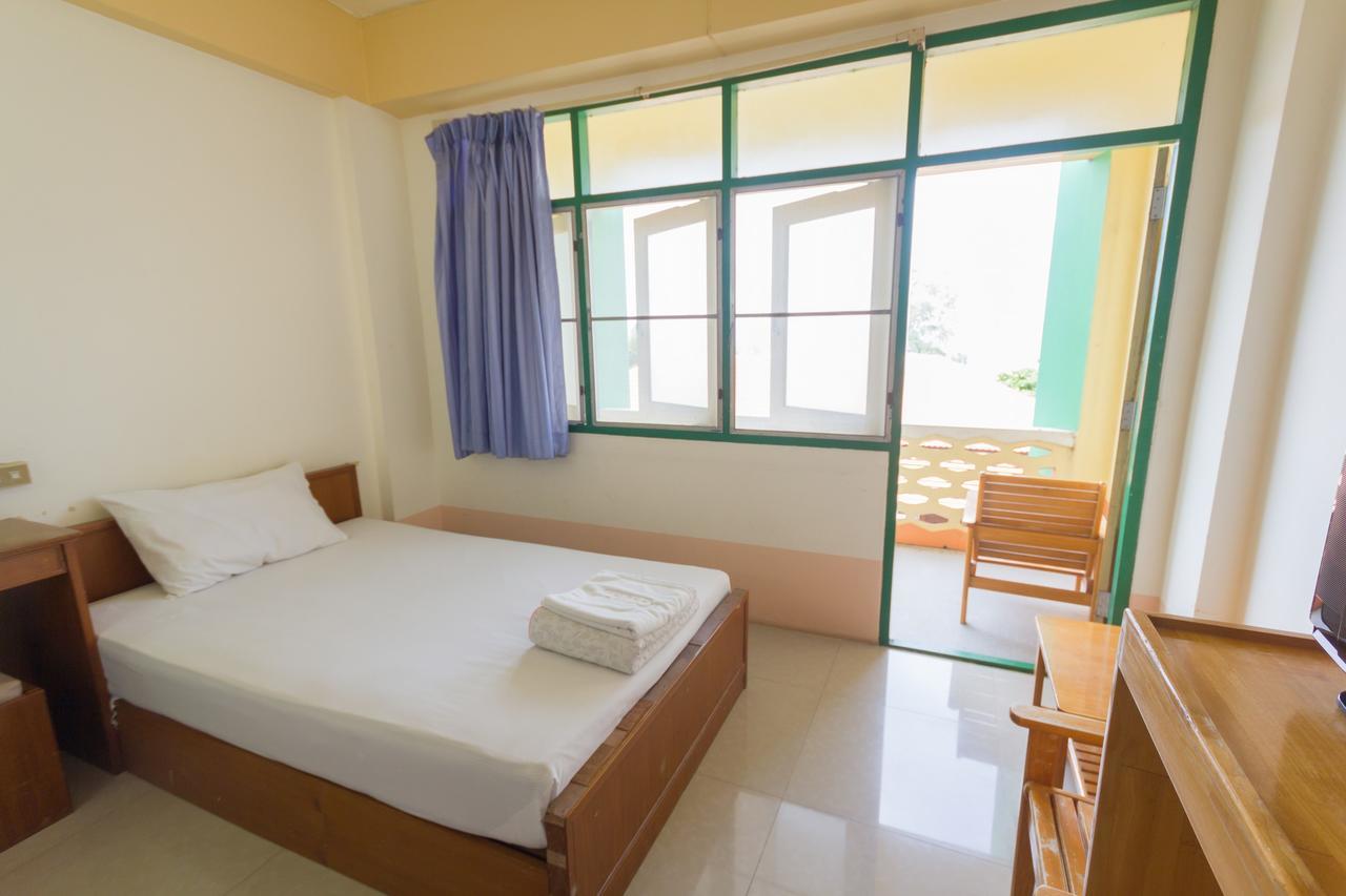 Mont Talay Hotel Prachuap Khiri Khan Exterior photo